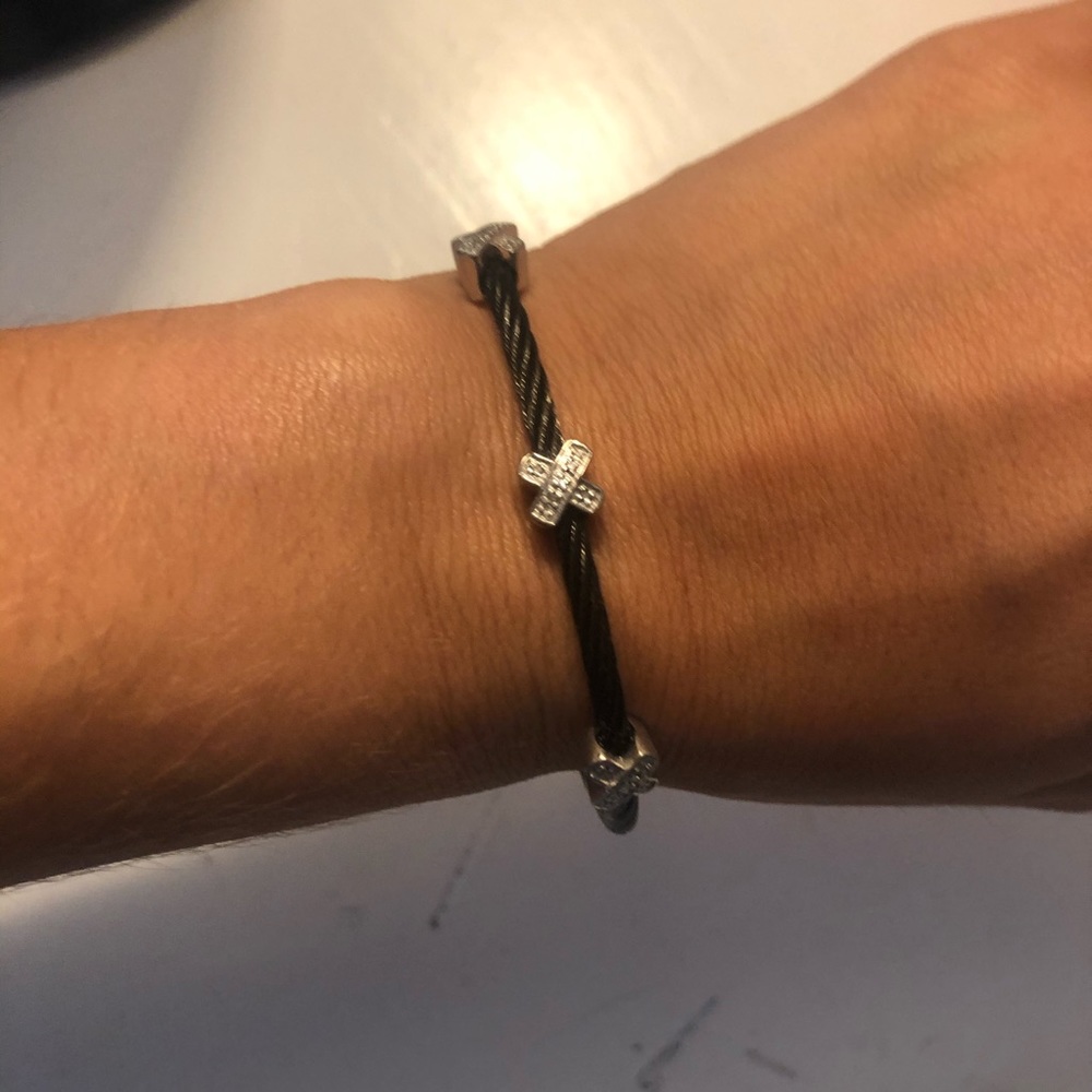 Black mesh bracelet with silver X